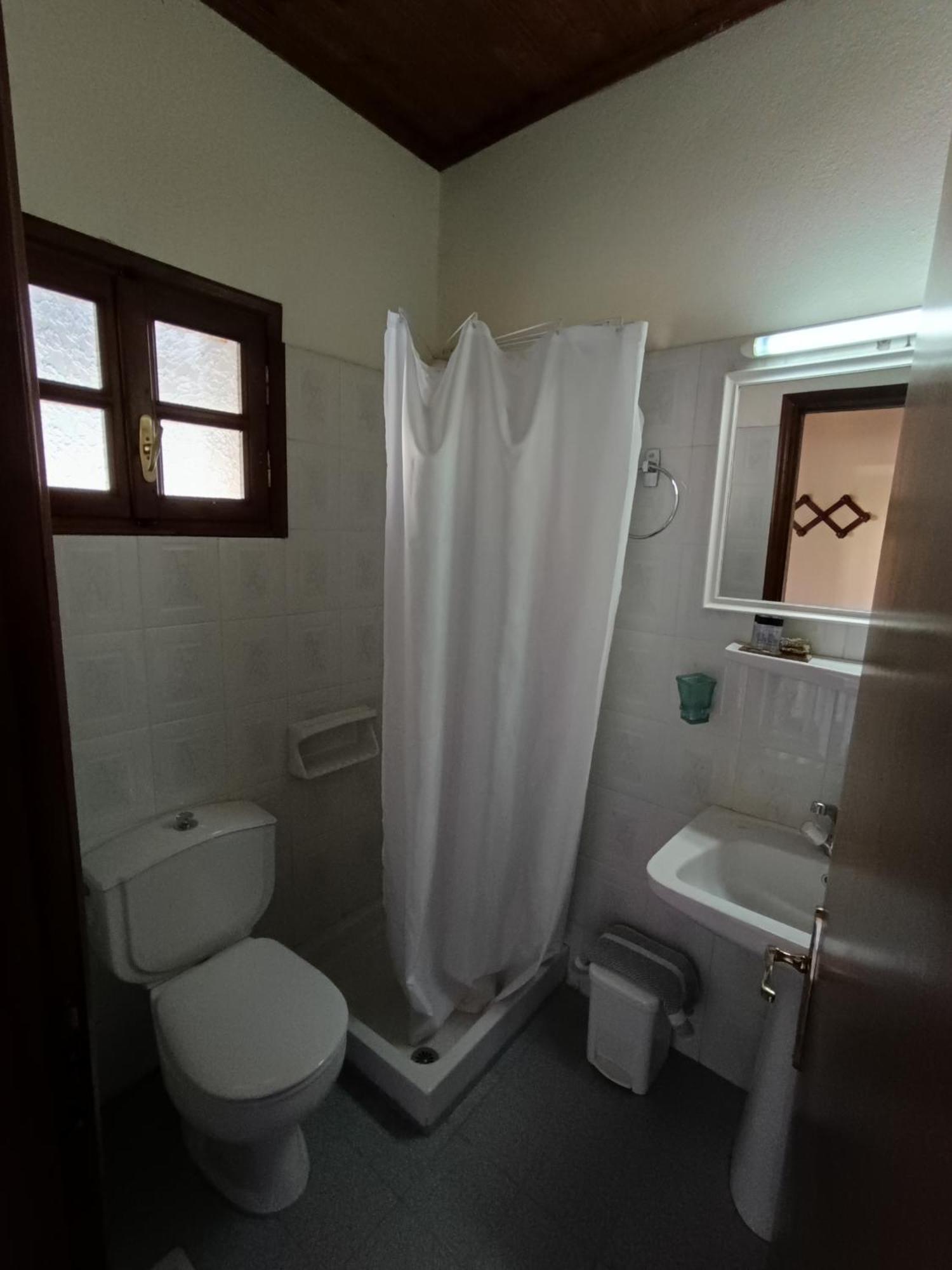 Hotel 2 Alonia Anatoliki Frangista Pokoj fotografie